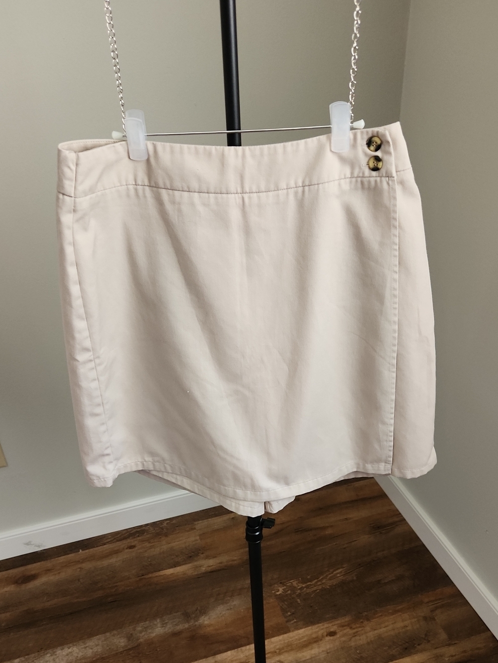 Jennifer Moore Khaki Skort with Button Closure Size 12